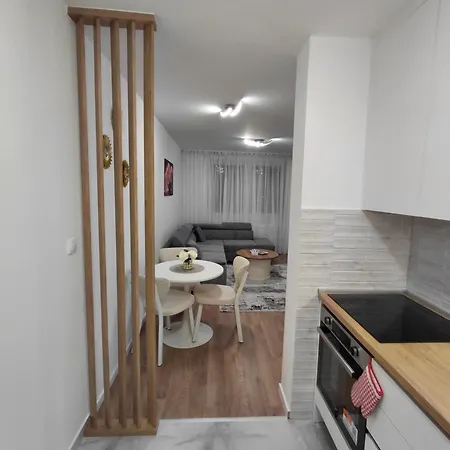 High Above 6 Apartament