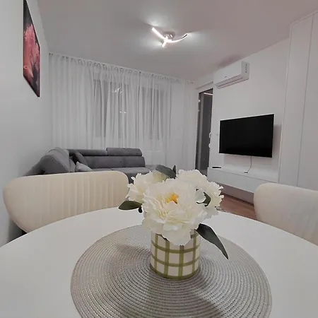 Apartamento High Above 6 Vranjes